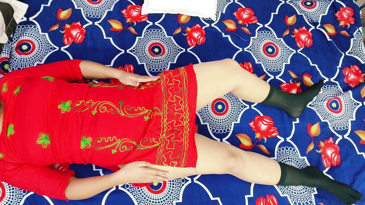 SHE LOVES ANAL SEX Fucked HARD Indian Beauty Fucked