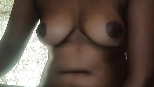 padosi ki javan ladki ko ghar bulaker godh me baithaker uski chut ko bahot choda apne lund se