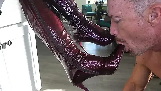 Zephy's Personal Boot Cleaner