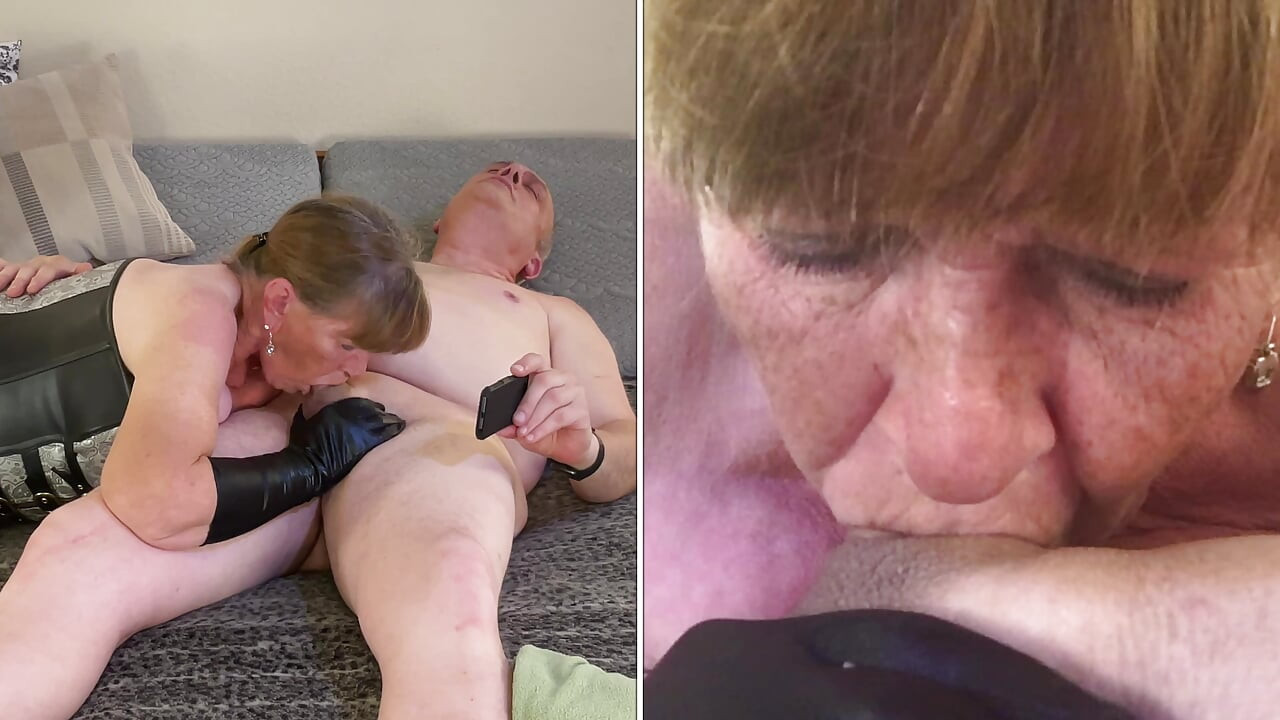 Granny Carmen: Superb Cock Sucking Horny Gilf 92125CAMS24M
