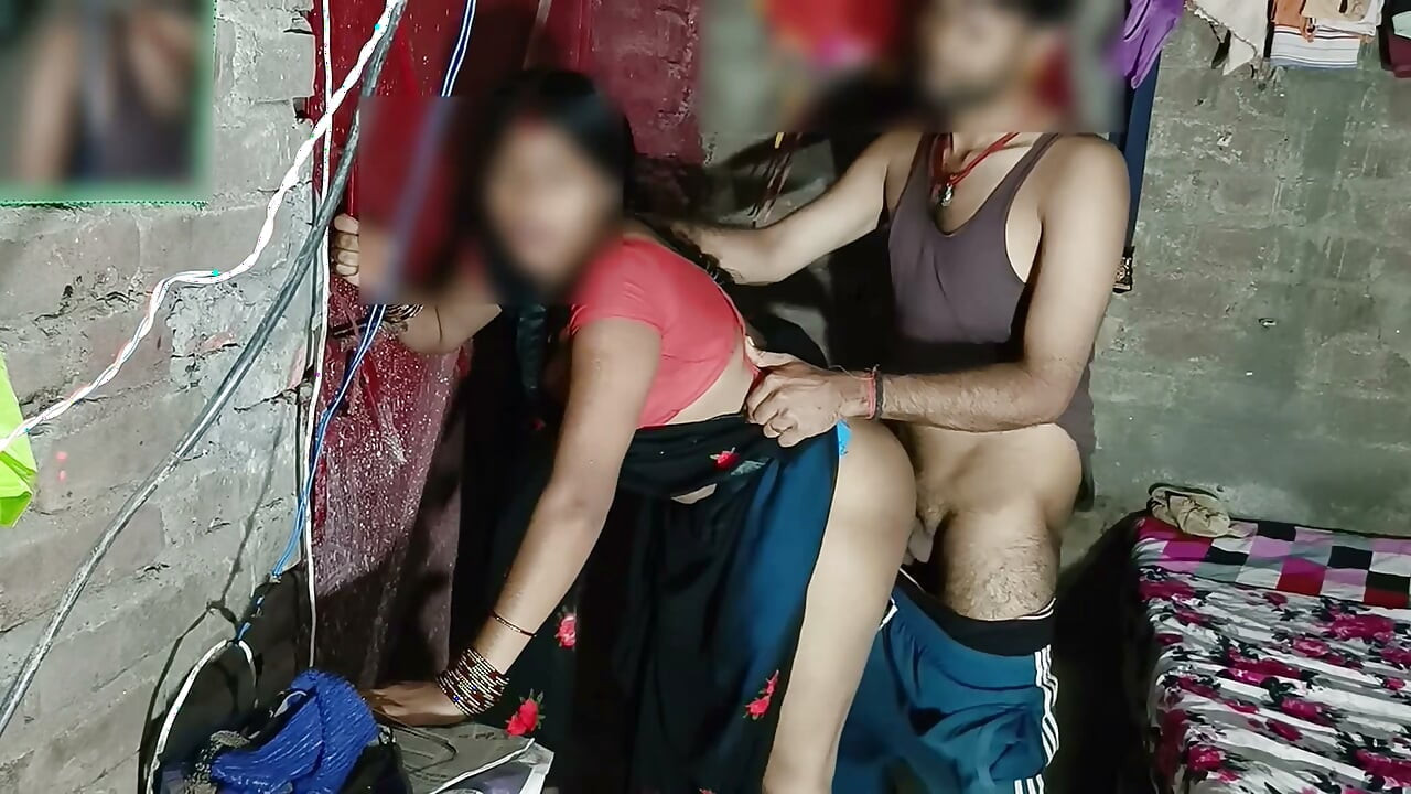 대낮에 몰래 하는 섹스, 처남이 처제 방에 들어가 처제를 설득한 뒤, 처제의 젖꼭지를 빨아대며, 처제를 골라서 섹스하고, 처제가 몸을 비틀며 일어섰다.