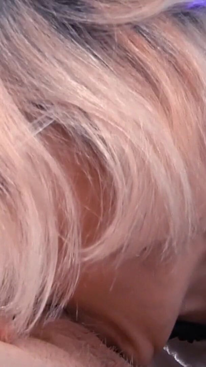 Blonde MILF gives a homemade blowjob until he cum in her mouth | Clip 1