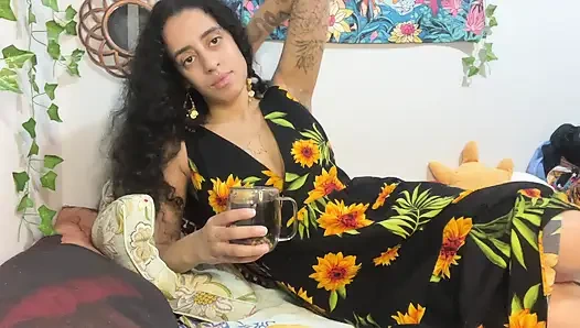 Breakfast with the hairy pussy goddess