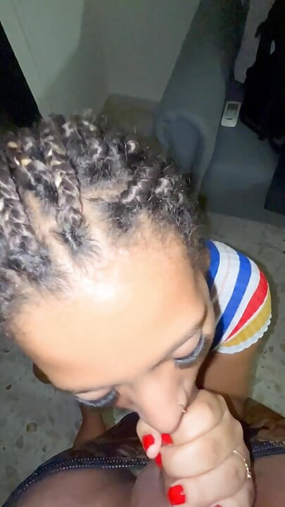 Morning to my boyfriend with wet blowjob
