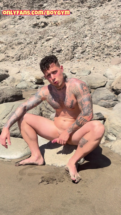 SEMIHARD COCK in the Public Beach
