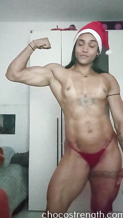 رجال حقيقيون يقدرون الأمهات العضلية