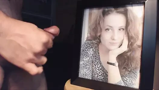 Güzel kırmızıya saygı duruşu!