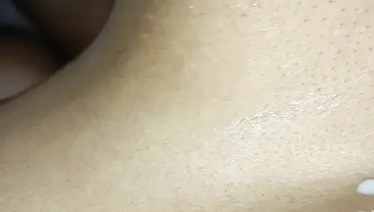 India desi hot bhabhi dewar ka kala lund hila ke apne gulabi chut mein ungali mar kar mal aut kar diya milk dafa kar
