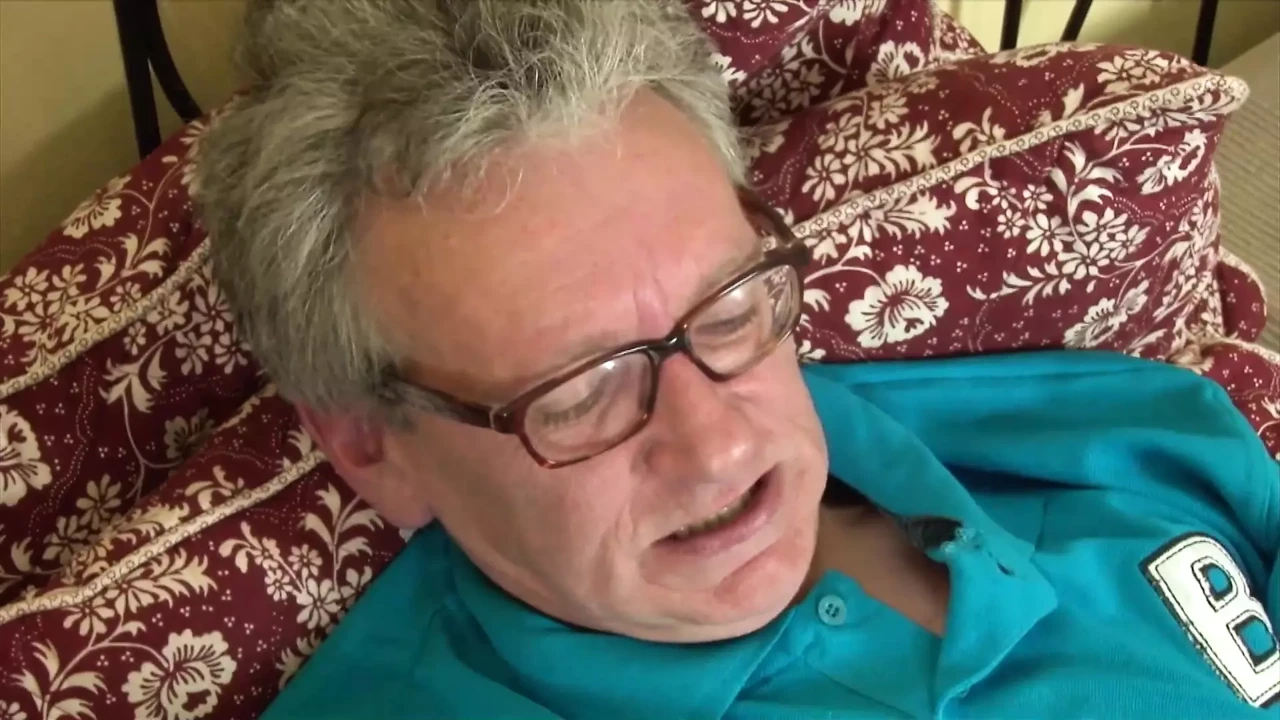 Grandpa Without Teeth Seduces Young Girl