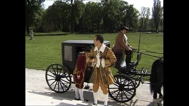 Hairy Pussy Countesses Fucked by the Man in the Iron Mask