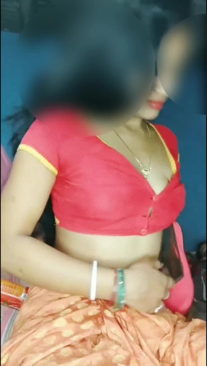 Today I took off my bra, my figure became fat in solo sex 
I live alone with my brother-in-law at my brother-in-law's house.