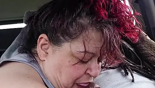 Nenek ini suka banget nyepong kontol sampai dicrot di dalam sehari!