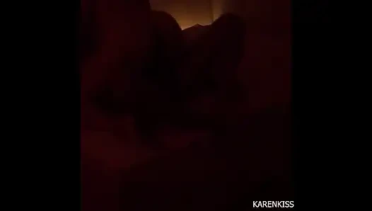 Başka bir adamla ilk kez görüşdüğümü bildiriyorum