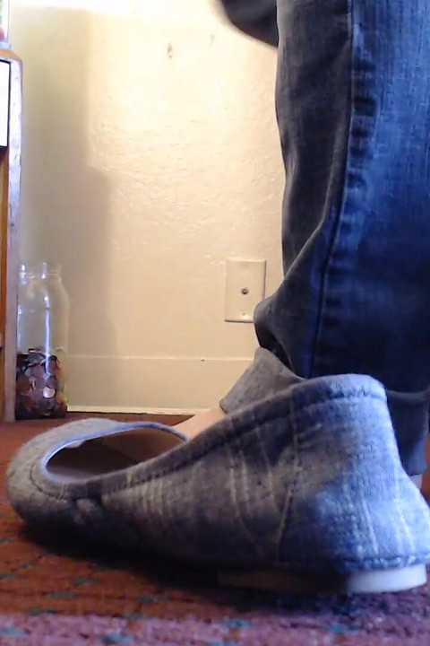 Toe Wiggles Dipping Ballet Flats Dirty