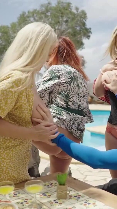¡Las maduras alemanas sexy Marina Montana, Sandy Big Boobs y Sper Marie comparten un tipo con suerte en vacaciones de verano! | Clip 1