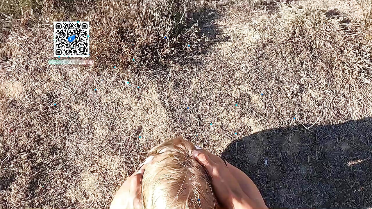 DOGGY STYLE ON THE ROCKS IN PUBLIC