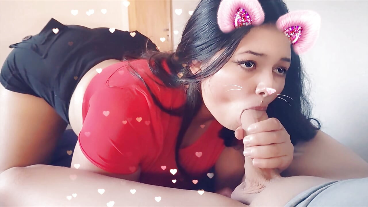 Pacar mengisap kontol dengan filter snap