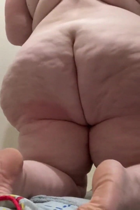 Bent Over Spreading Booty Butt Plug Deep in My Arsehole