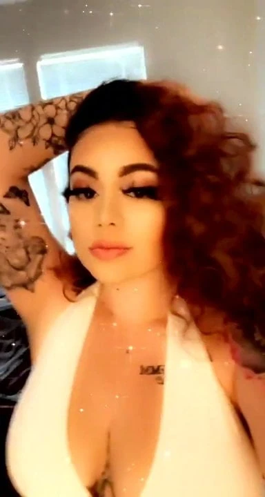 Pretty Ass Lauren