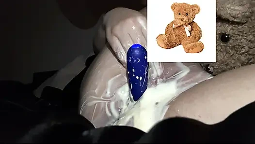 MEIN VERSAUTES ARABISCHES MÄDCHEN MASTUBIERT MIT VIBRATOR UND MEINEM SPERMA ÜBERALL AUF IHREM KURVIGEN KÖRPER - AMATEUR ARABISCHER SCHNEEHASE