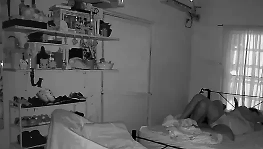 Пара занимается отличным сексом в любительском видео