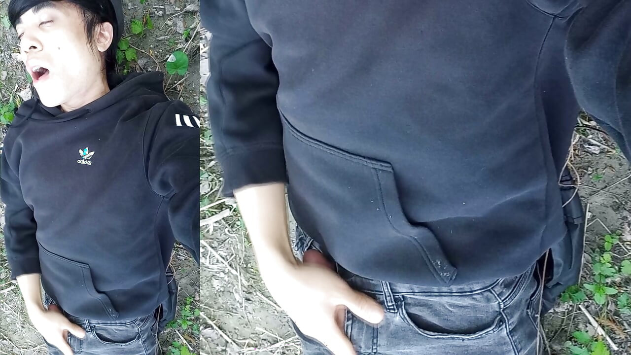 Cock exposed through the pants fly, this cute gay boy, humping, precuming, cumming, cleaning sperm on dick outdoors Jon Arteen