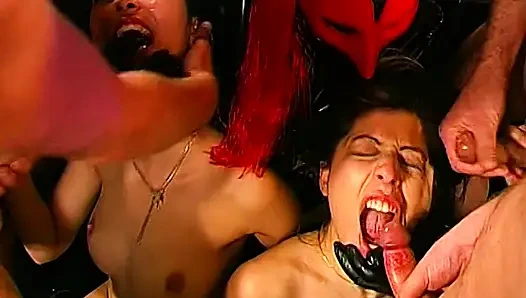 Ggg - cewek nakal ini dientot habis-habisan sampai dicrot di dalam