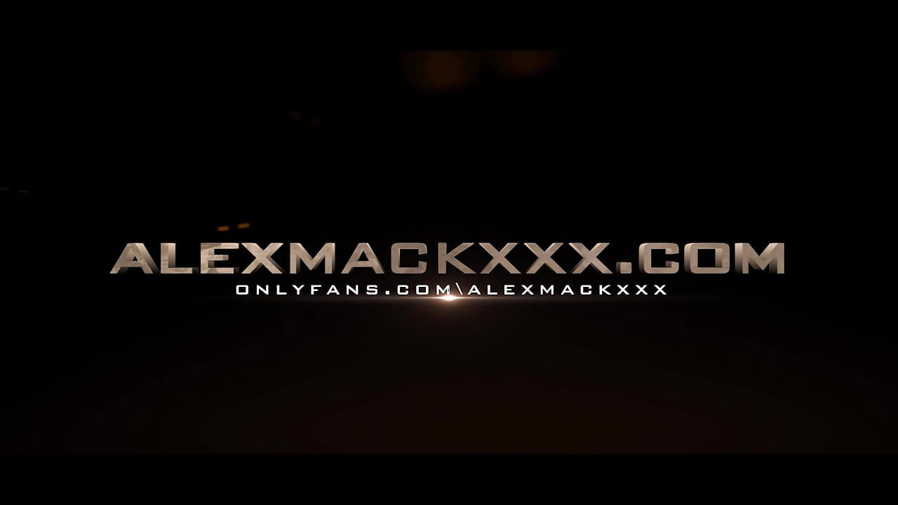 Dan Dangler & Emma Magnolia Fuck a Random Delivery Guy