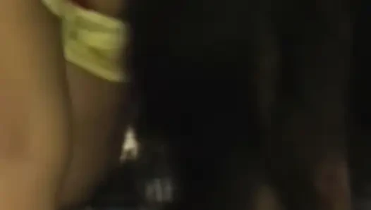 Latika dientot gaya doggy sama kontol besar