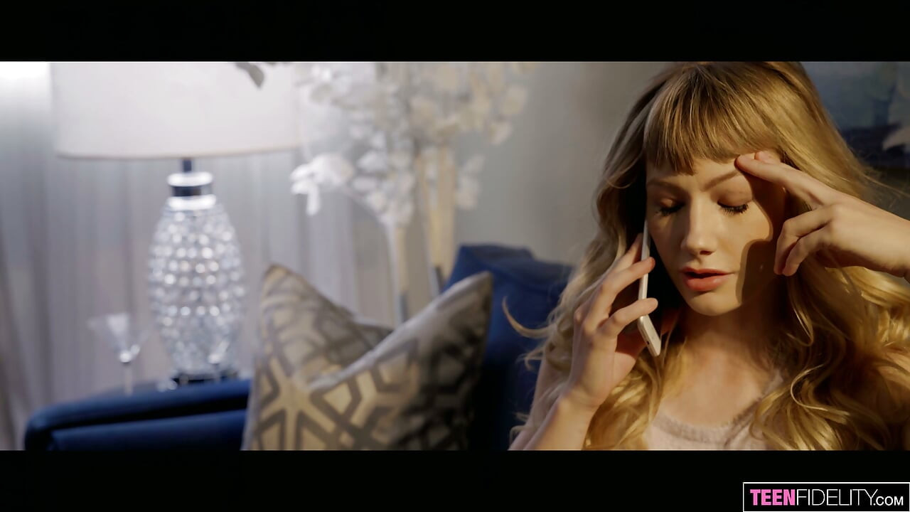 TEENFIDELITY Lily Rader in Knock Me Up