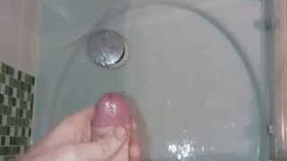 Ejaculation sous la douche