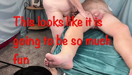 Mrs Mature Feet giving a massage 443