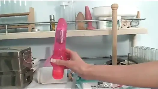 Трах, лизание, игра с дилдо в больнице