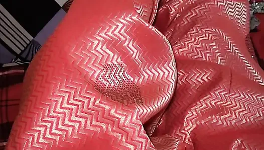 Yeni evli yenge ilk kez sikişiyor ve sert sikişiyor Hintli seksi emiyor