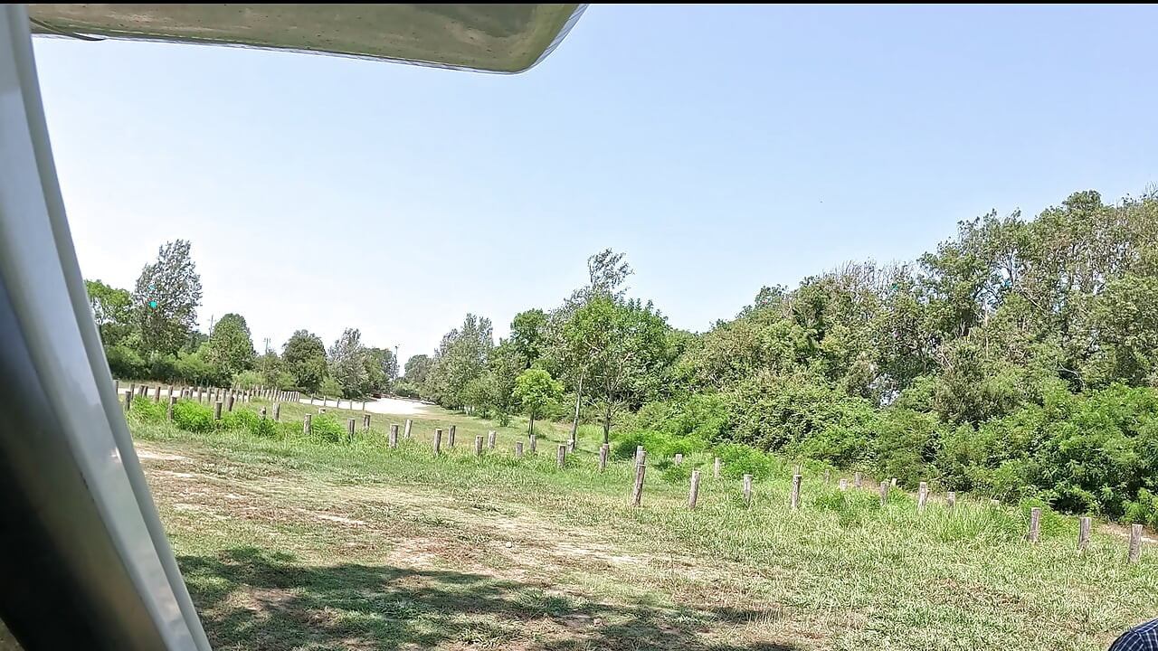 Stranger catches exposed wife in a famous roadside dogging spot and fucks her