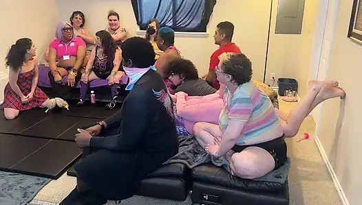 Где AJ? - Cliff Media Productions