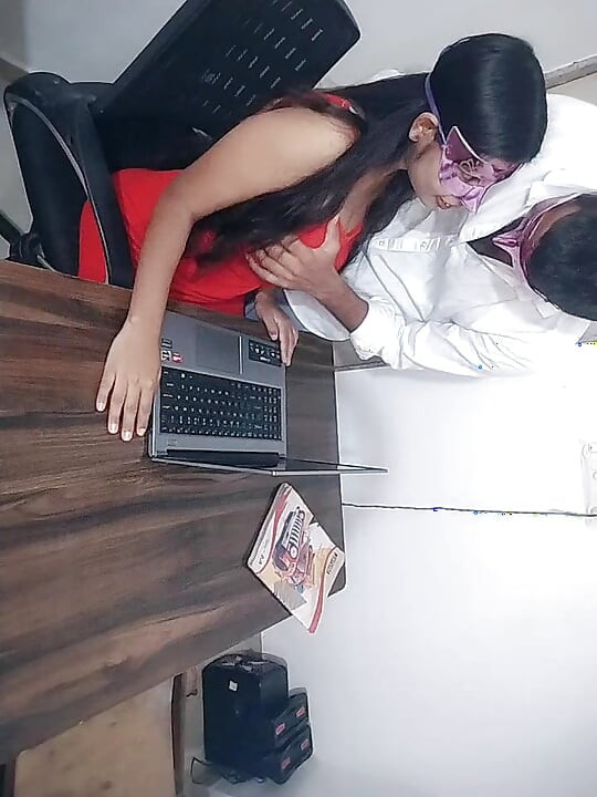 Hindi aavaj me sex mere nokar ke sath