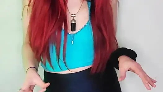 Ты делишь комнату с твоей одноклассницей из университета Gauchita