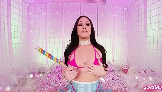 Jennifer white si bintang bokep papan atas lagi asik nyepong kontol