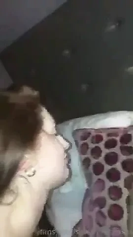 Chav sluts eating pussy