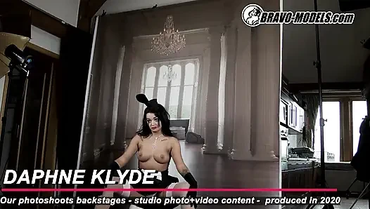 388-Backstage photoshoot Daphne Klyde - Adult