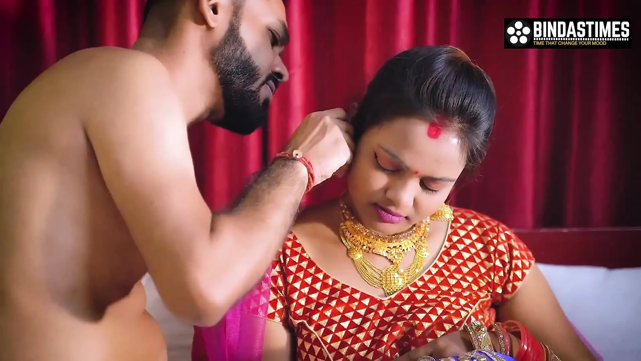 1st sex after married with his husband virgin girl