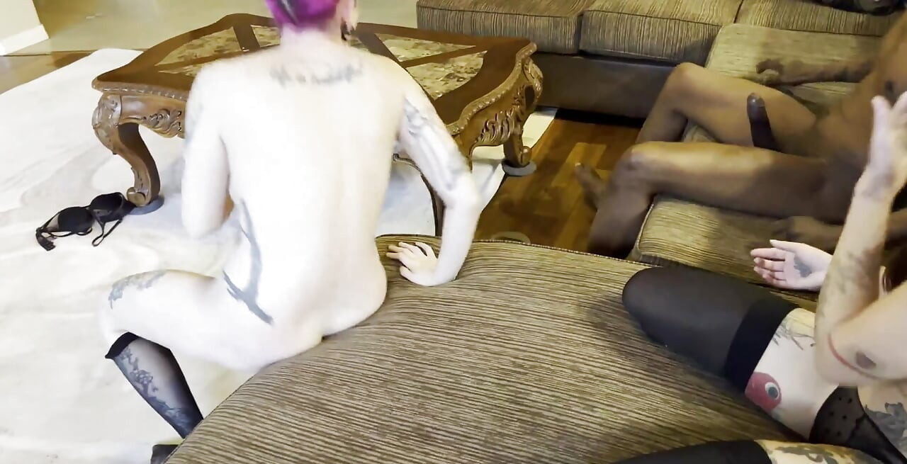 Richard man aur siren vi ephsi ke sath tin logon ki chudaee