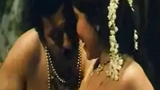 Reshma, scène de sexe avec une actrice de qualité B (version plus longue)