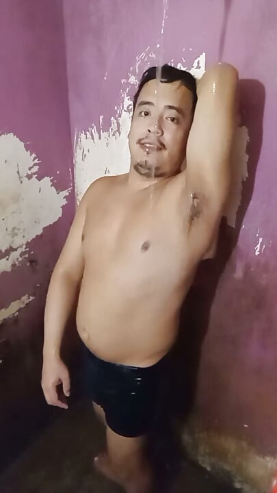 Jesus in Boxer Bathing Chapter 18