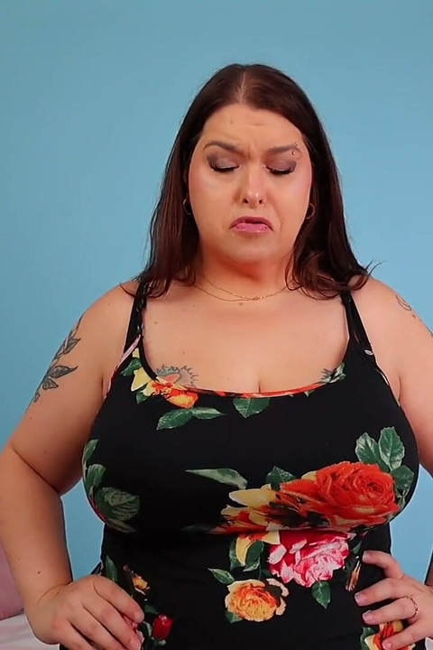 Pervy Step-bro Turned Into Tiny Sex Toy - Your Step-sister Sydney Screams Wishes You Would Shrink