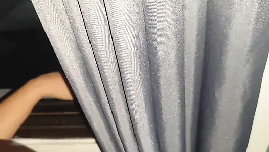 TANTE SEKSI ASIA MENYELURUH DIAM-DIAM NGENTOT DI DEPAN JENDELA (HARDCORE DAN BENDFUCK)