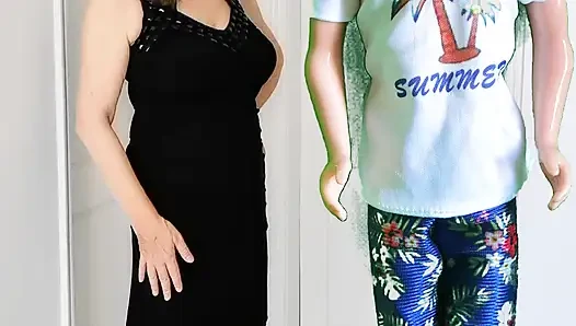 Giantess granny play with you
