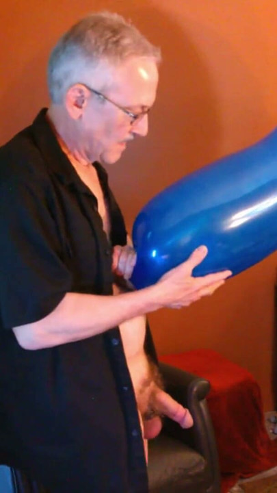 109) Longneck Balloon Kinky Jerk-Off by Daddy Balloonbanger | Clip 2