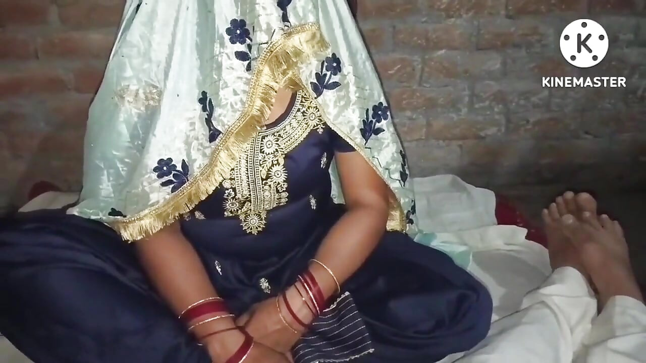 Vidéo De Sexe D’une Femme Au Foyer Asiatique Du Village